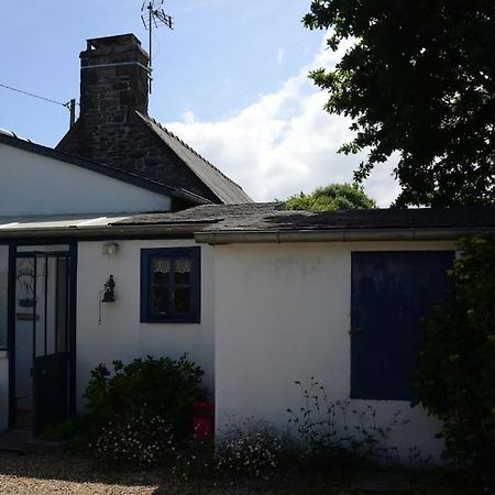 Petite Maison Bretonne Pour 4 Personnes Plounerin Экстерьер фото